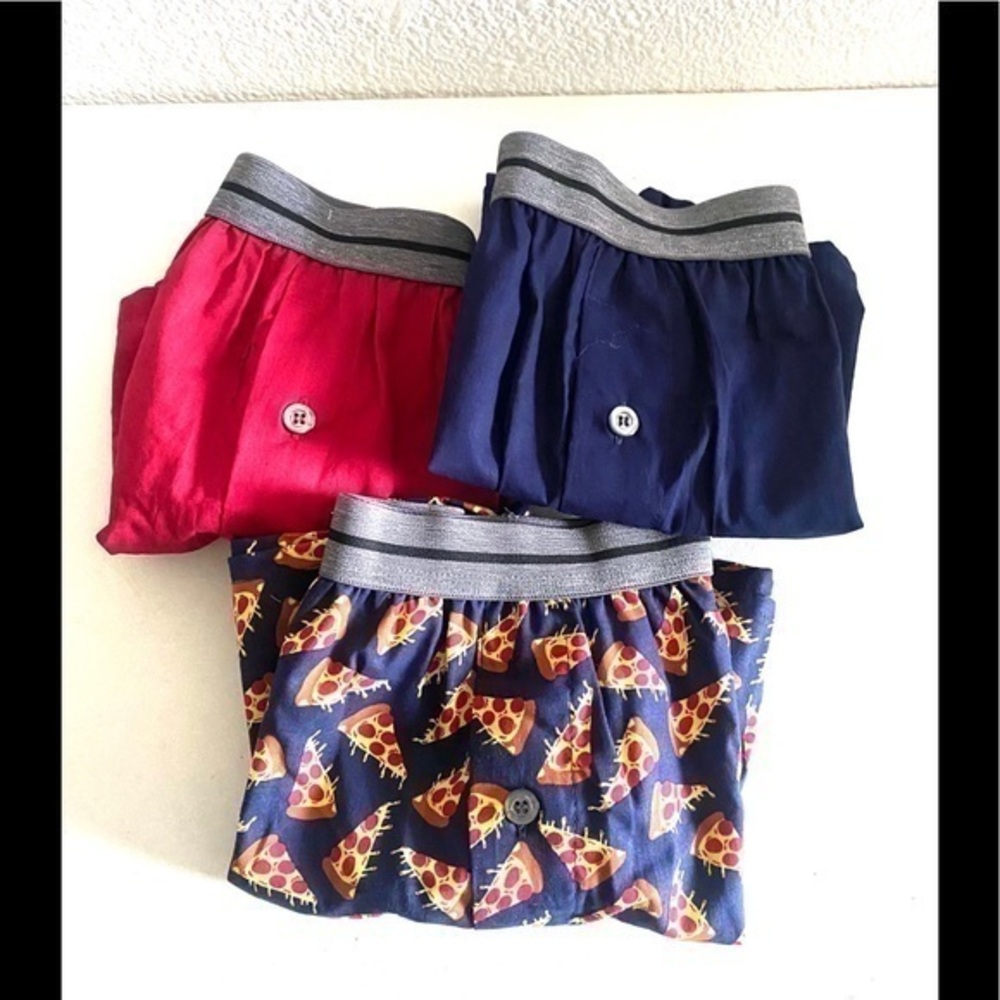 FRUIT OF THE LOOM boys bundle of boxer briefs-M